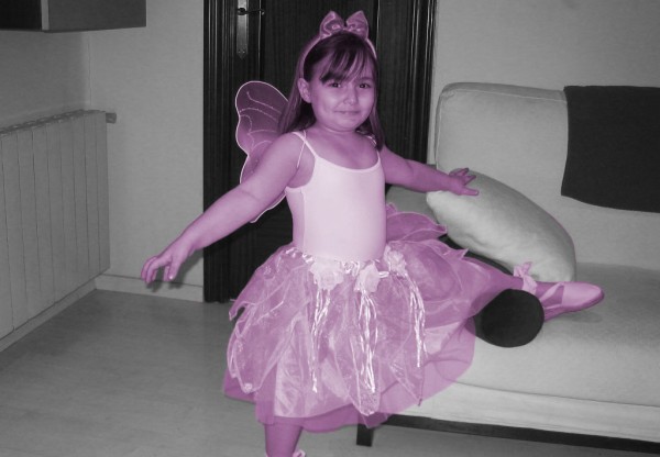 Pies pequeños, sombra grande's header image