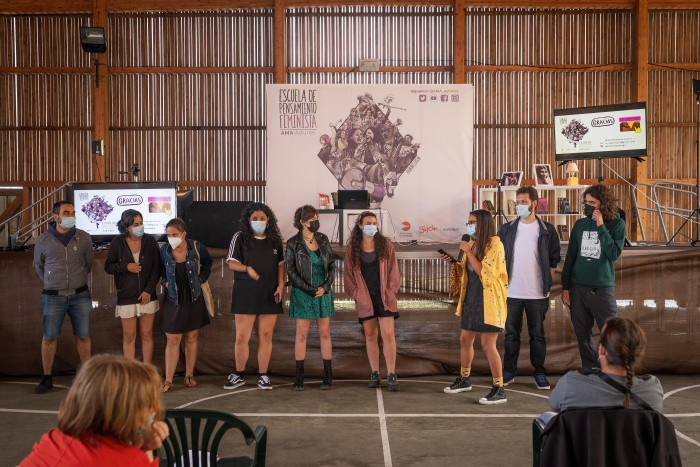 escuela-pensamiento-feminista-tercera-jornada-xixo-1