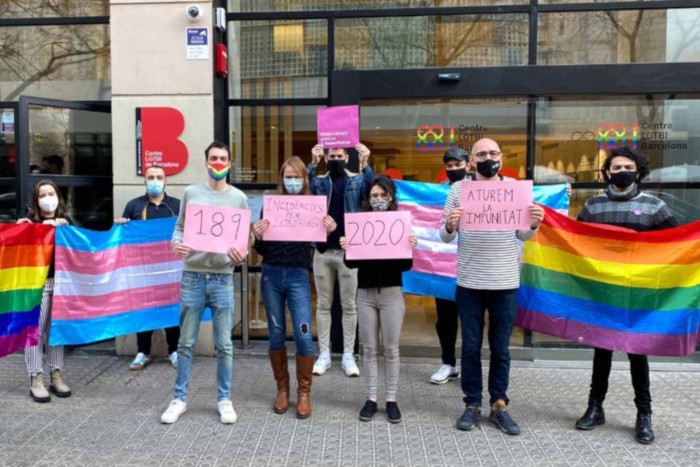 Arrenca un micromecenatge per a finançar les acusacions particulars de víctimes de LGTBI-fòbia